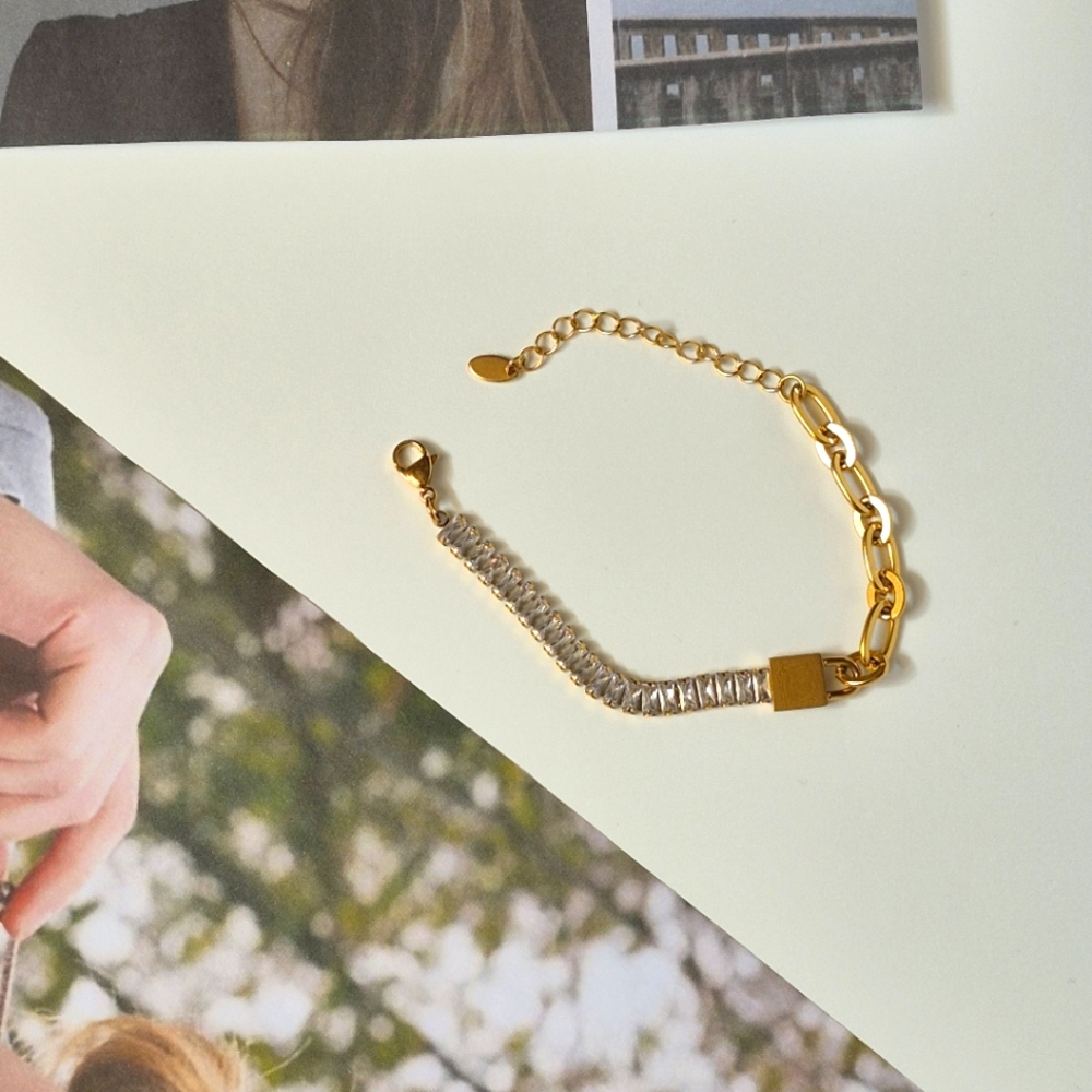 Elegant Gold and Silver Chain Bracelet